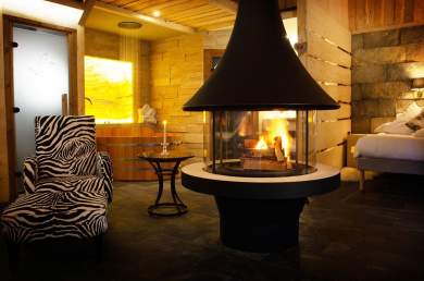 spa chalet with fireplace in the Vosges, spa hotel in the Domaine du Haut Jardin